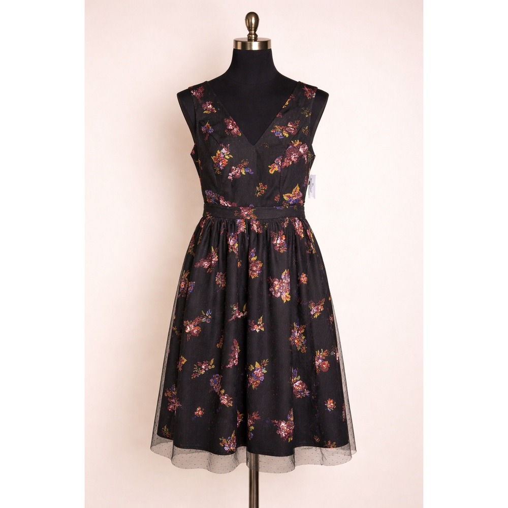 ModCloth Black Floral Tulle Overlay Fit and Flare Dress V-Neck Small Retro
